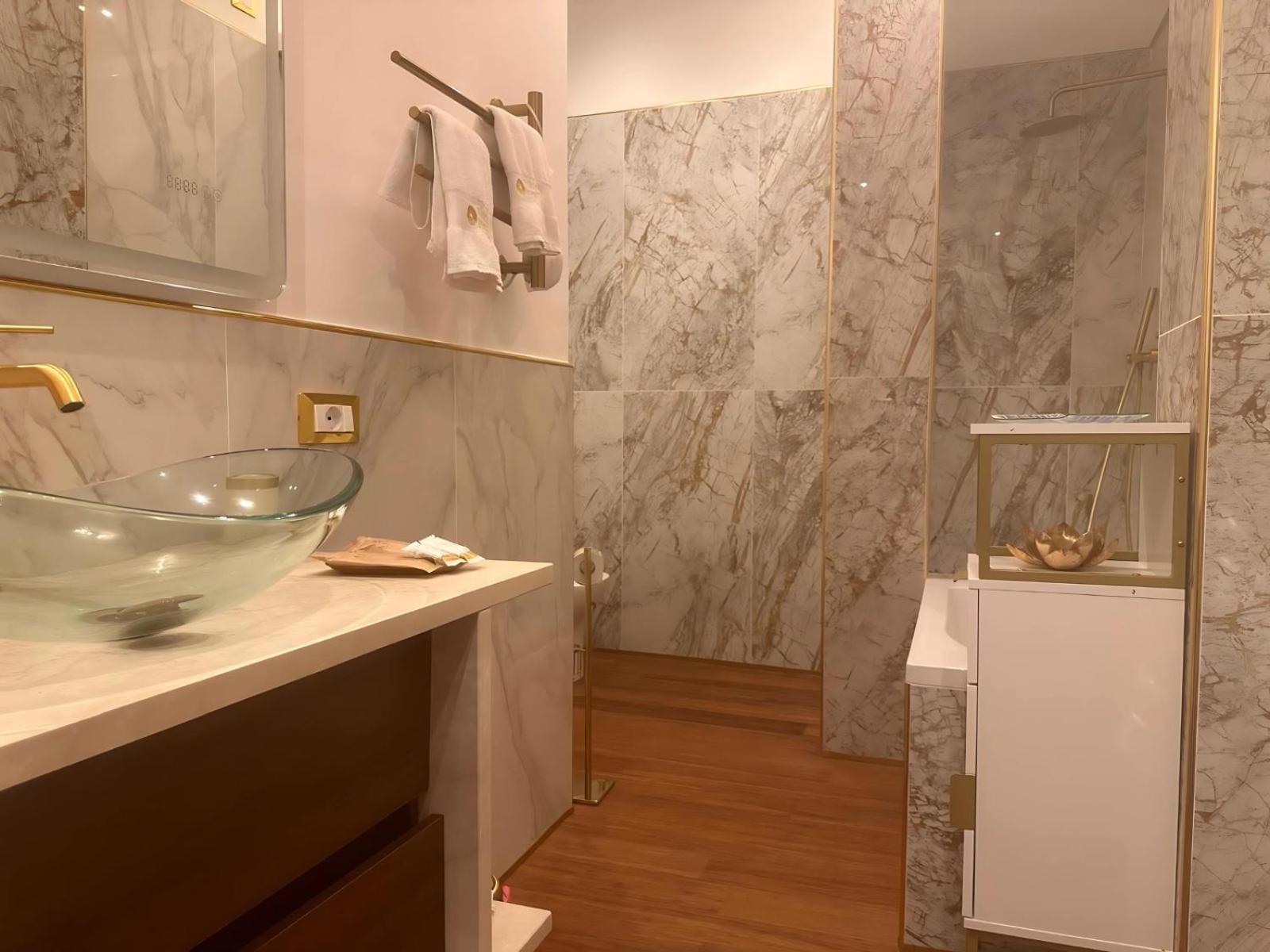 Maison D'Or Genoa Bagian luar foto